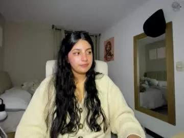 Freechat cloe_small08 on Chaturbate