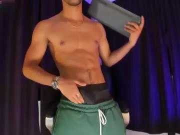 colstorw_ on Chaturbate