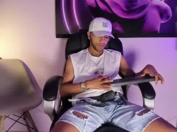 colstorw_ on Chaturbate