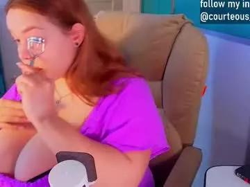 Freechat courteous_raspberrrry on Chaturbate