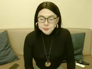 Freechat crazychika on Chaturbate