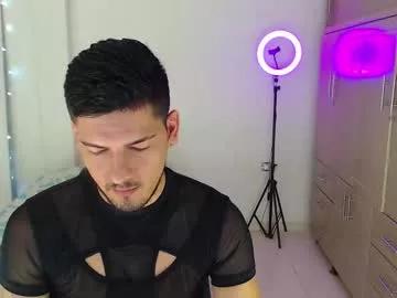 crazyybull on Chaturbate