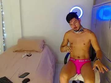 crazyybull on Chaturbate