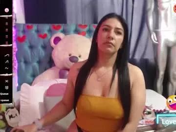 cristal__cherry on Chaturbate