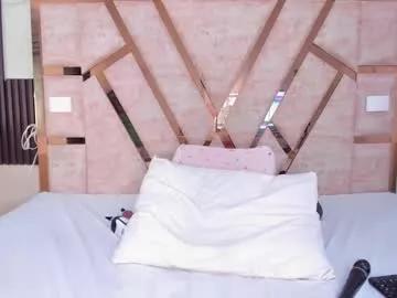 Freechat cristhinbrown on Chaturbate