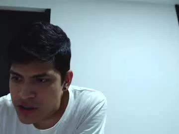 Freechat cumjuicy on Chaturbate