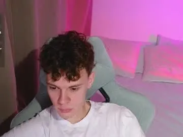 cute_thomas on Chaturbate