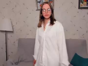Freechat cutefluffy on Chaturbate