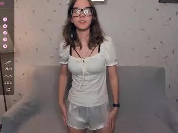Freechat cutefluffy on Chaturbate