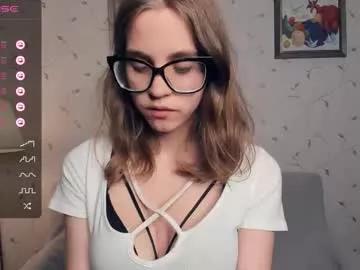Freechat cutefluffy on Chaturbate