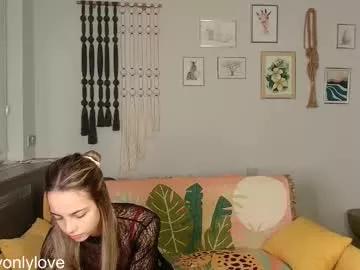 daddyonlyloveme from Chaturbate