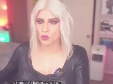 Freechat damngina39 on Chaturbate