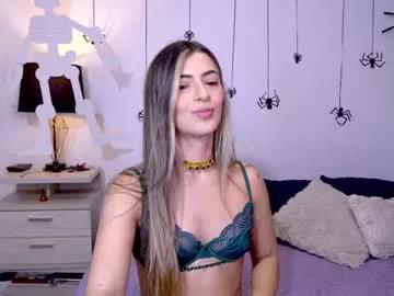 dani_moore on Chaturbate