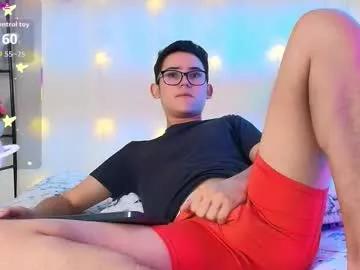 dannyswift13 on Chaturbate