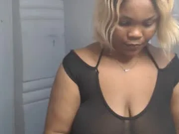 dark_chocoxx on Chaturbate