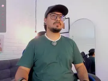 daviidevans on Chaturbate