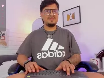 daviidevans on Chaturbate