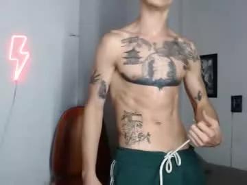 Freechat dazzayyy on Chaturbate