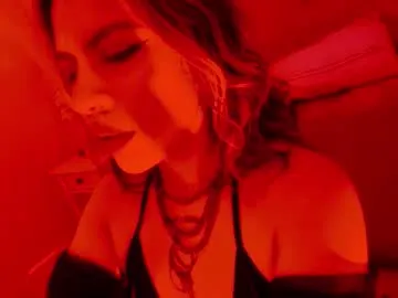 Freechat delilah_fix on Chaturbate