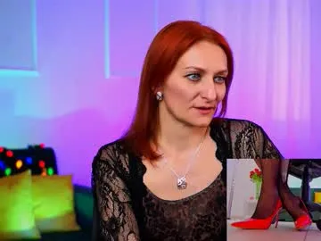 dianatorrens — Hi, I'm Diana! I'm new here. Welcome! #natural #milf #mistress #mature #feet