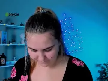 dina_bloom on Chaturbate