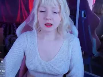 Freechat dollrose on Chaturbate