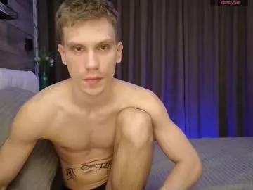 Freechat donnikon on Chaturbate