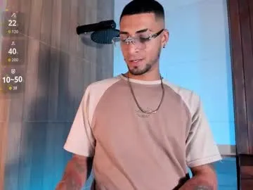 drakeneumann on Chaturbate