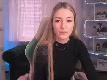 dream_in_silk — Goal: Smile and eye contact #new #young #blonde #shy #18 - Next Goal: Dance with my fav song