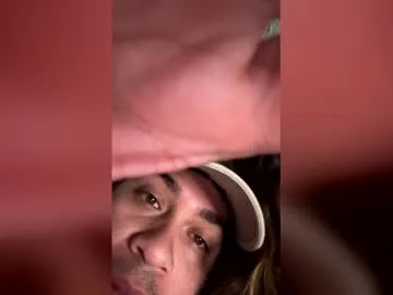 duocaliente310037 — Freechat on Chaturbate