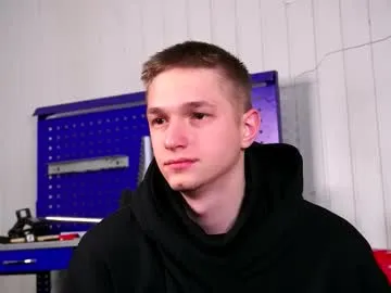 Freechat dustyn_fox on Chaturbate