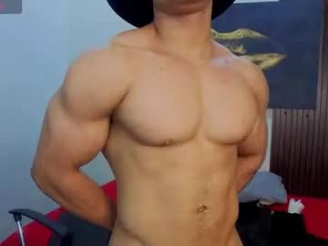 dylanguss on Chaturbate