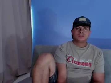 edwar_95 — EROTIC NAKED DANCE, WITH CUM  [500 tokens remaining]