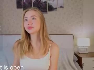 Freechat elina_wilgauch on Chaturbate