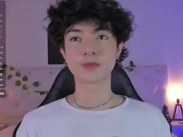 elliot_younng on Chaturbate 