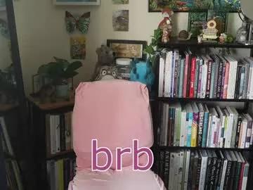 ellynaomi on Chaturbate