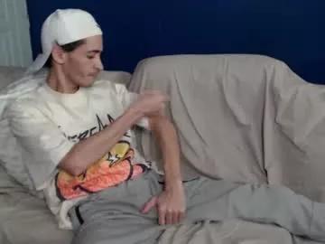 elmaster0111 on Chaturbate 