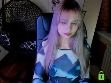 elvi7z — Hi everyone) I'm new here, let's get acquainted) [232 tokens left] #18 #shy #young #nonude #feet