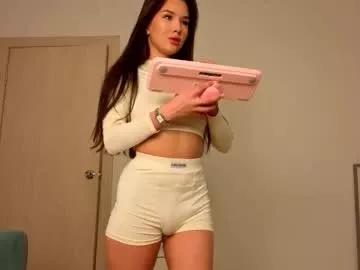 Checkout Chaturbate's Emiliglow_ emiliglow_ from Chaturbate