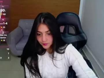 Freechat emily_cooper_t on Chaturbate
