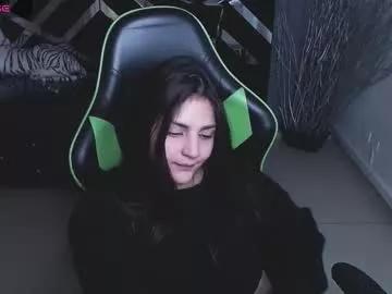 Freechat emily_cooper_t on Chaturbate