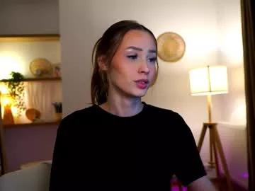 emma__cutiee on Chaturbate