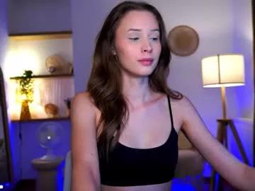 emma__cutiee on Chaturbate