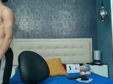 erick_zhimerman — GOAL: Pole Sensual Show + cum [555 tokens remaining] Welcome to my room! #18 #twink #multicum #bigcock #skinny