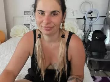 Freechat eroticsensualkitty4u on Chaturbate
