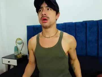 Freechat ethan_briggs on Chaturbate