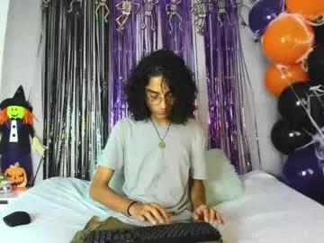 Explore Chaturbate's Ethanblackwoodd ethanblackwoodd from Chaturbate