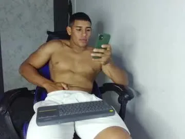 Freechat evessinn on Chaturbate