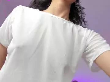 evie_clark_ on Chaturbate