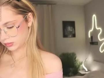 falinegelling on Chaturbate 